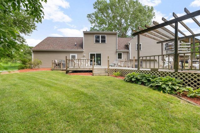 571 S Ridge COURT, Colgate, WI 53017