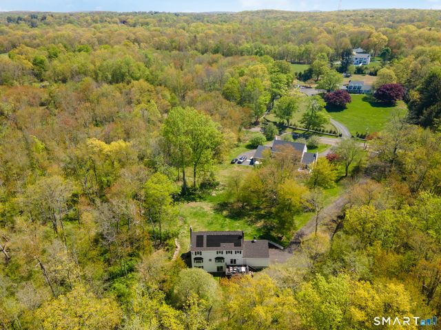 225 Bethmour Road, Bethany, CT 06524