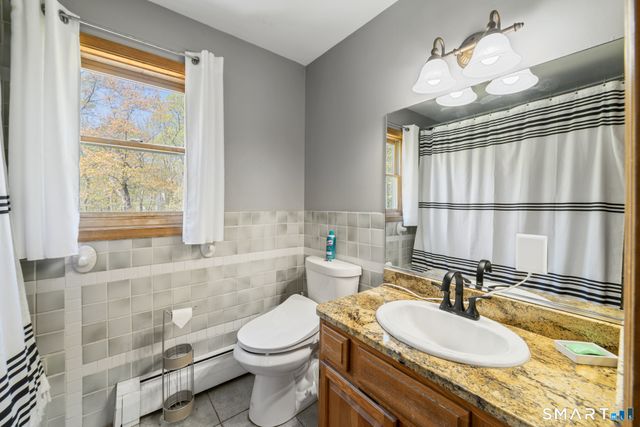 225 Bethmour Road, Bethany, CT 06524
