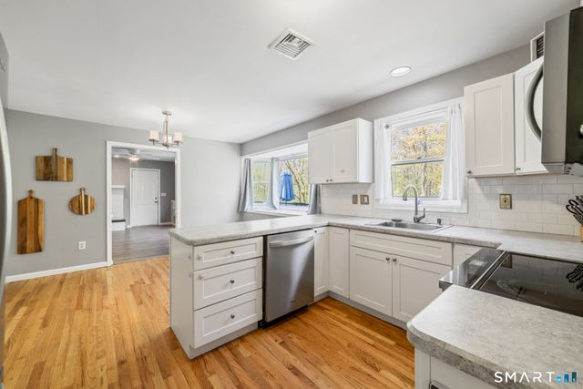225 Bethmour Road, Bethany, CT 06524