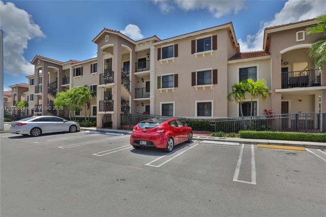22421 SW 88th Pl 304-2, Cutler Bay, FL 33190