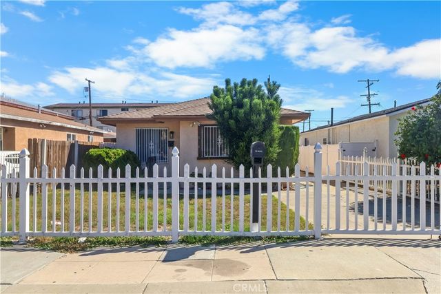 13114 Cordary, Hawthorne, CA 90250