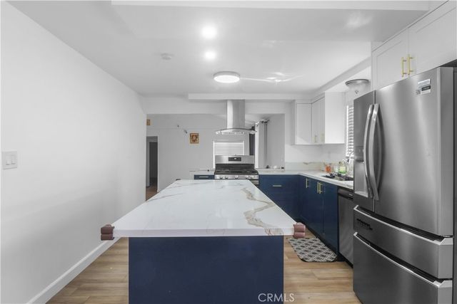 13114 Cordary, Hawthorne, CA 90250