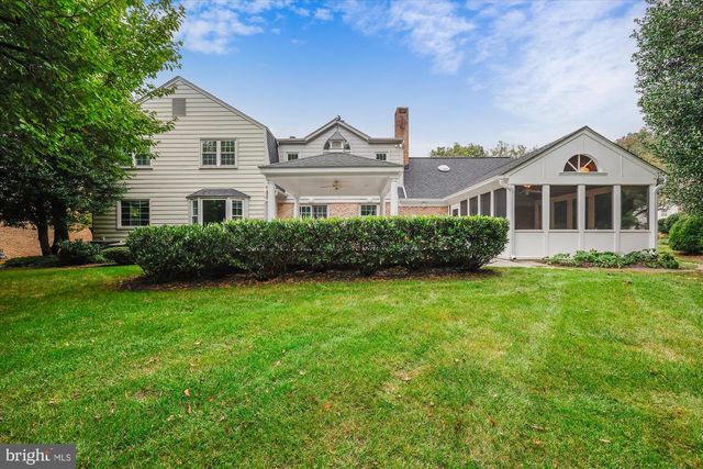 8112 BUCKSPARK LN E, Potomac, MD 20854