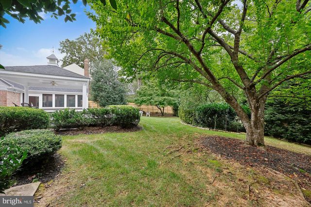 8112 BUCKSPARK LN E, Potomac, MD 20854