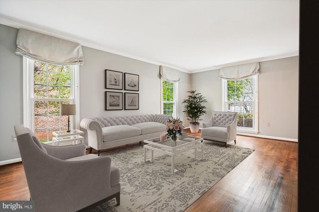 8112 BUCKSPARK LN E, Potomac, MD 20854