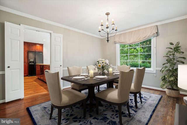 8112 BUCKSPARK LN E, Potomac, MD 20854