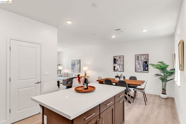 820 E Duane Ave 5, Sunnyvale, CA 94085