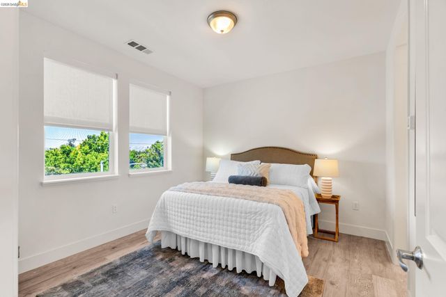 820 E Duane Ave 5, Sunnyvale, CA 94085