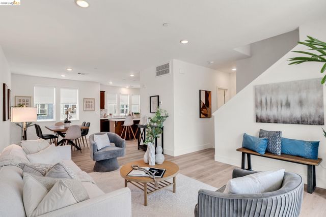 820 E Duane Ave 5, Sunnyvale, CA 94085