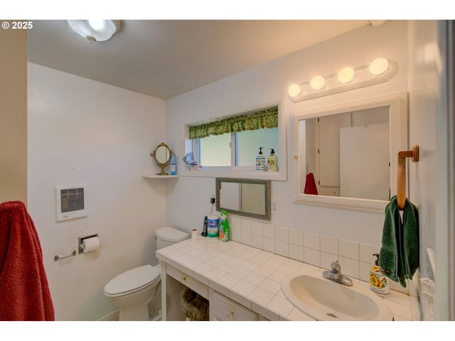 35539 LITTLE WALLUSKI Ln, Astoria, OR 97103