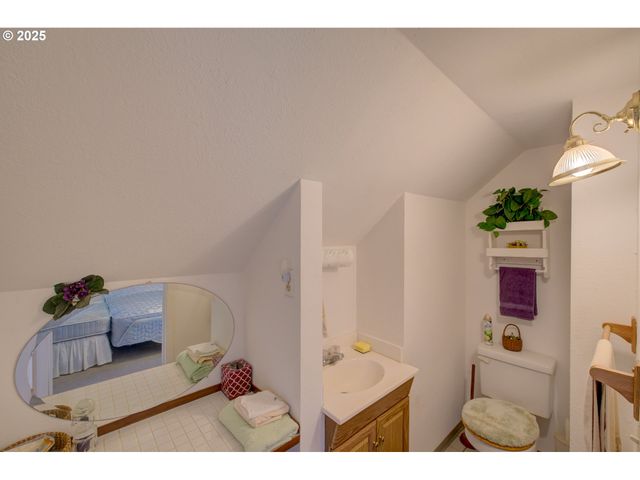 35539 LITTLE WALLUSKI Ln, Astoria, OR 97103