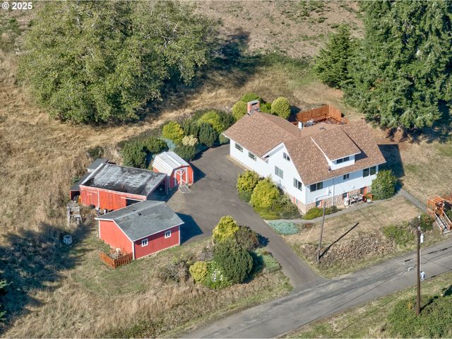 35539 LITTLE WALLUSKI Ln, Astoria, OR 97103