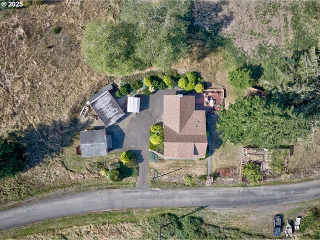 35539 LITTLE WALLUSKI Ln, Astoria, OR 97103