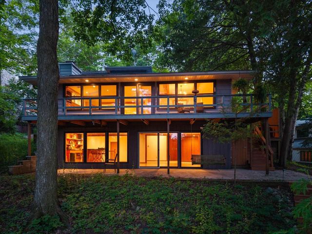 N7859 Lakeside Park ROAD, Elkhart Lake, WI 53020