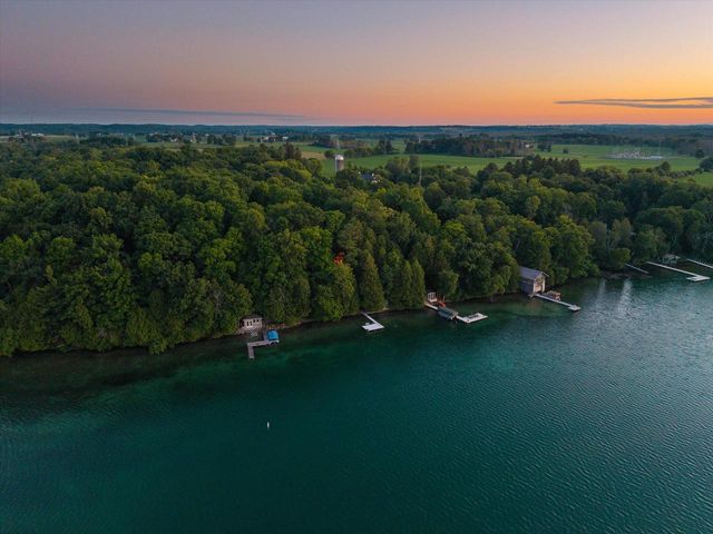 N7859 Lakeside Park ROAD, Elkhart Lake, WI 53020