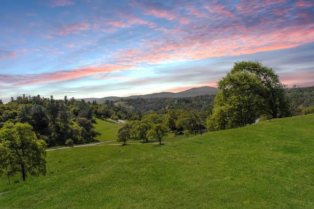 4645 Luneman Rd, Placerville, CA 95667
