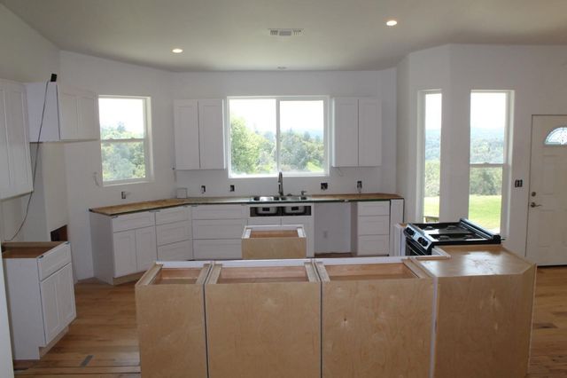 4645 Luneman Rd, Placerville, CA 95667