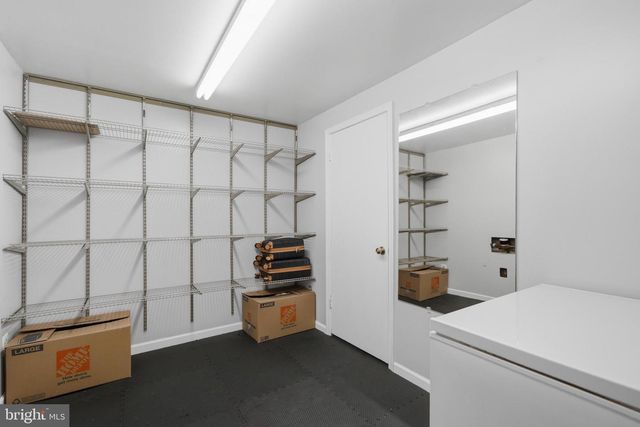 10025 MAPLE LEAF DR, Gaithersburg, MD 20886