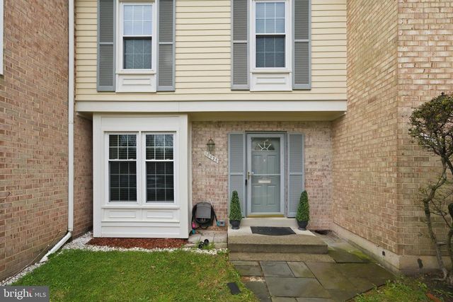 10025 MAPLE LEAF DR, Gaithersburg, MD 20886