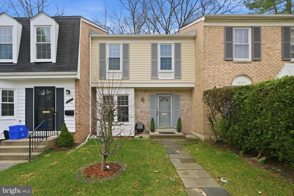 10025 MAPLE LEAF DR, Gaithersburg, MD 20886