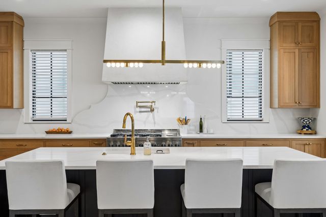 328 Kelly Glenn Ct, Brentwood, TN 37027