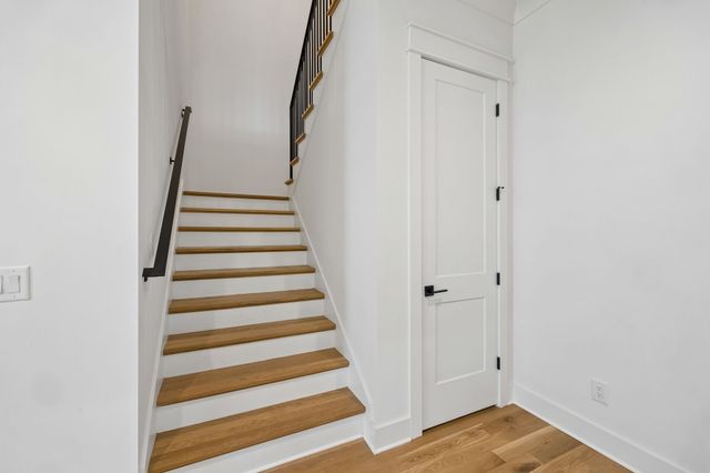 328 Kelly Glenn Ct, Brentwood, TN 37027