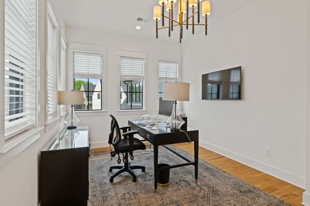 328 Kelly Glenn Ct, Brentwood, TN 37027