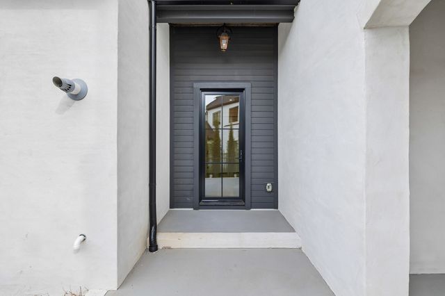 328 Kelly Glenn Ct, Brentwood, TN 37027