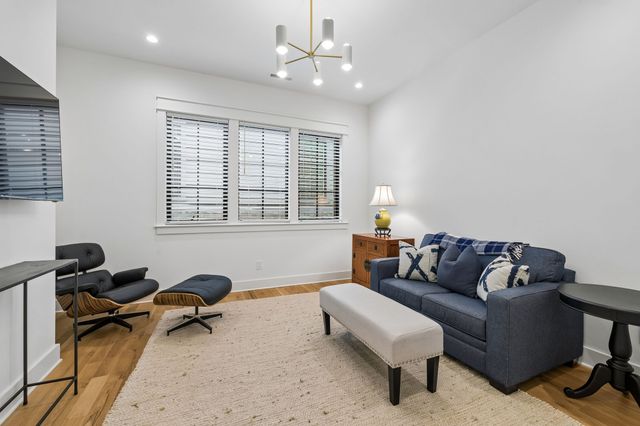 328 Kelly Glenn Ct, Brentwood, TN 37027