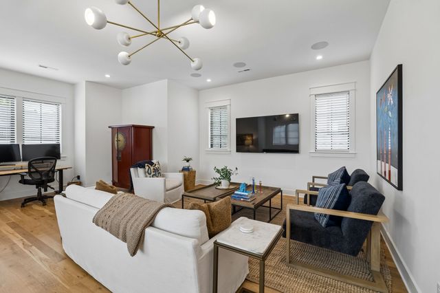 328 Kelly Glenn Ct, Brentwood, TN 37027