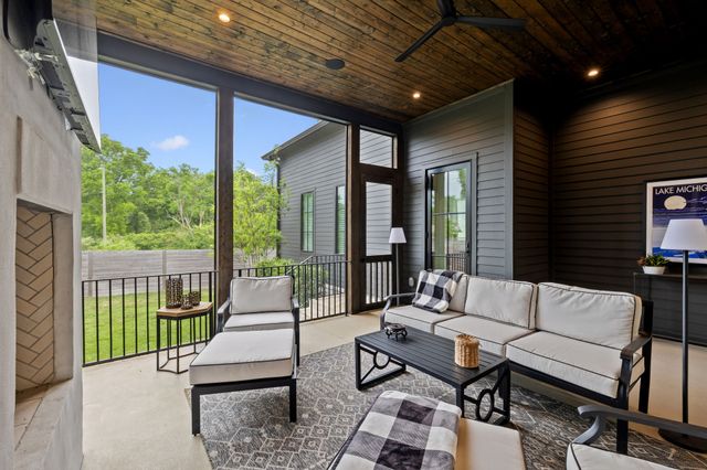 328 Kelly Glenn Ct, Brentwood, TN 37027