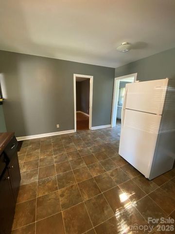 406 River Drive, Gaffney, SC 29340
