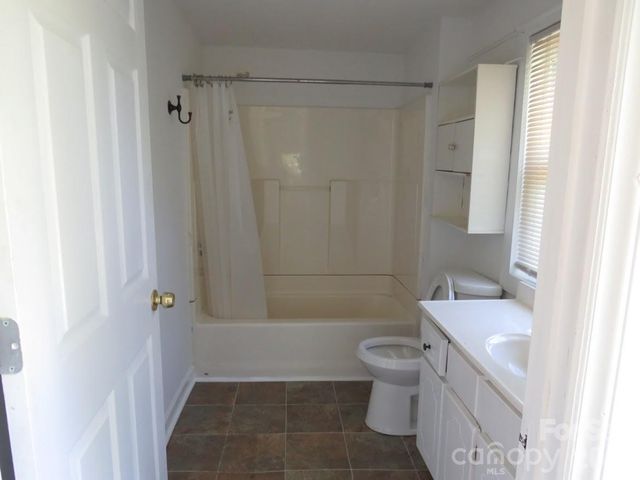 406 River Drive, Gaffney, SC 29340