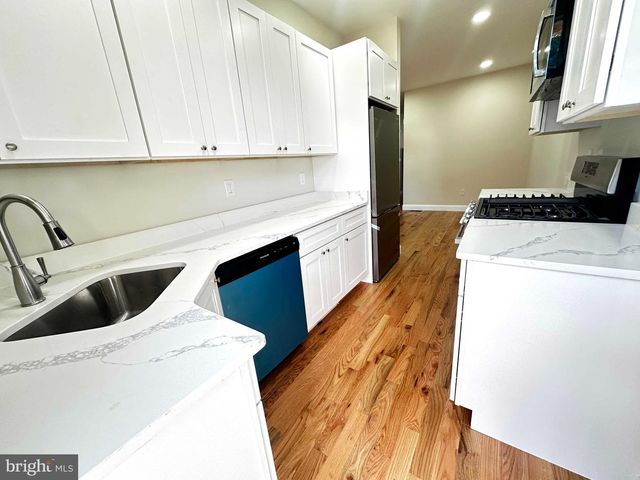 2625 FRANCIS ST, Baltimore, MD 21217