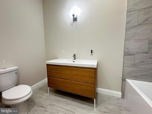 2625 FRANCIS ST, Baltimore, MD 21217