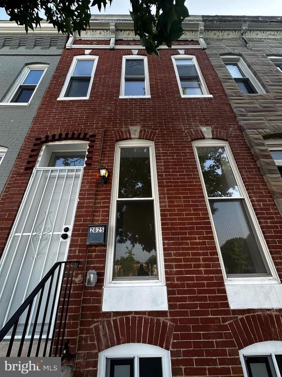 2625 FRANCIS ST, Baltimore, MD 21217