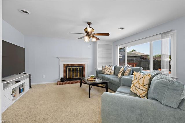 115 Virginia DR, Newport News, VA 23602