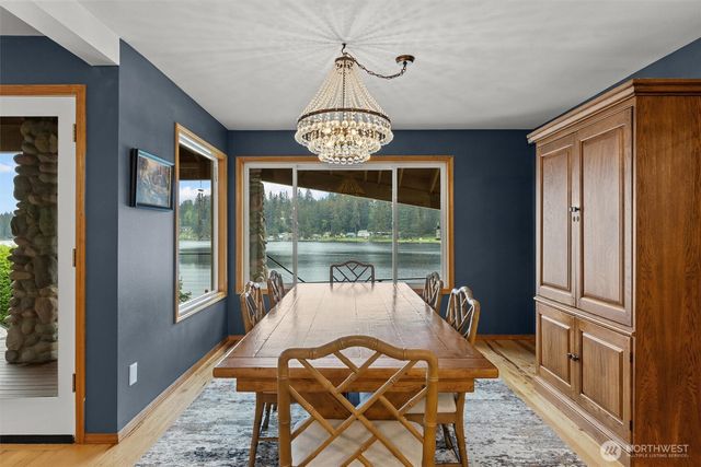 5627 W Flowing Lake Road, Snohomish, WA 98290