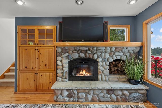 5627 W Flowing Lake Road, Snohomish, WA 98290