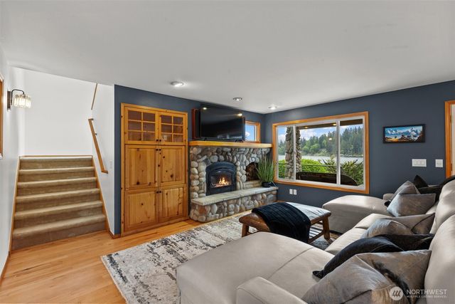 5627 W Flowing Lake Road, Snohomish, WA 98290