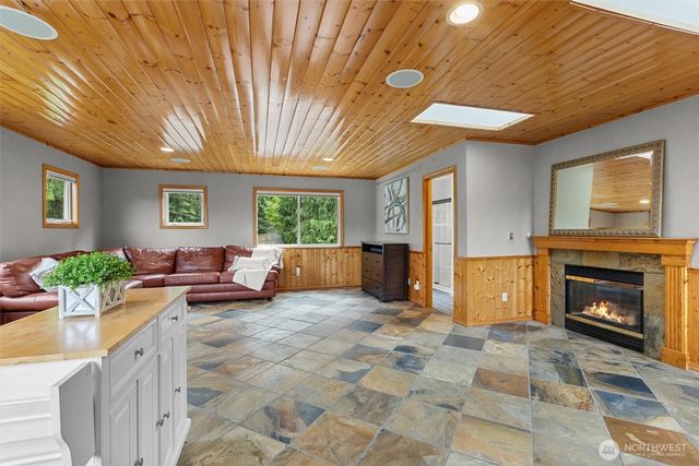 5627 W Flowing Lake Road, Snohomish, WA 98290
