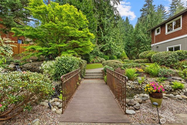 5627 W Flowing Lake Road, Snohomish, WA 98290