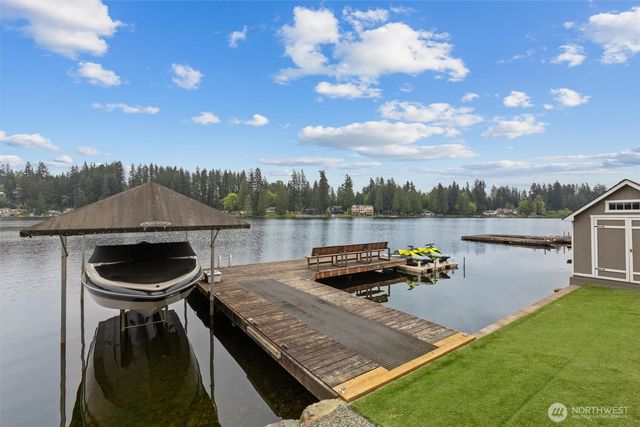 5627 W Flowing Lake Road, Snohomish, WA 98290