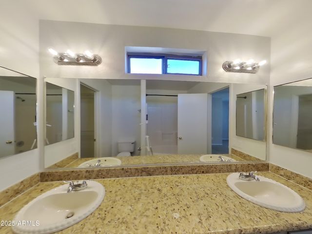 10625 W MONTE VISTA Road, Avondale, AZ 85392