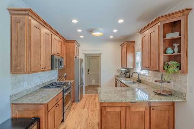 55 Crystal Lake, North Augusta, SC 29841