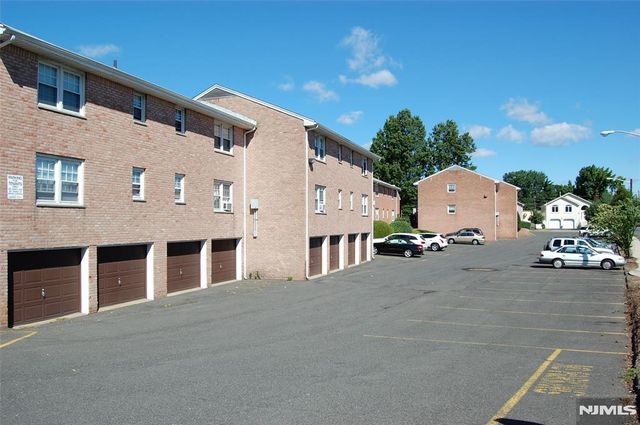 60 Columbia Avenue 17, Dumont, NJ 07628