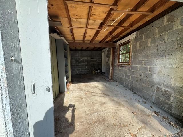 74 S Airmont Road, Suffern, NY 10901