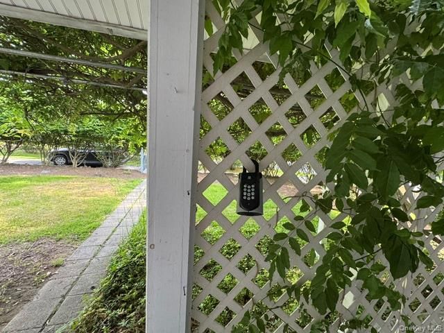 74 S Airmont Road, Suffern, NY 10901