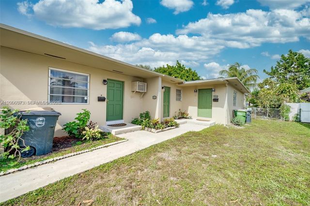 1225 NE 136th Ter 1225, North Miami, FL 33161
